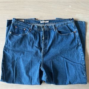 Levi’s Ribcage Jeans- undistressed blue